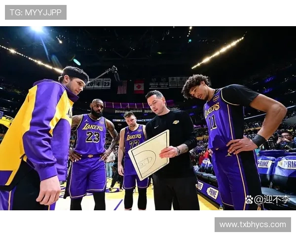 快船与湖人巅峰对决 西部强强对话引爆全场激情