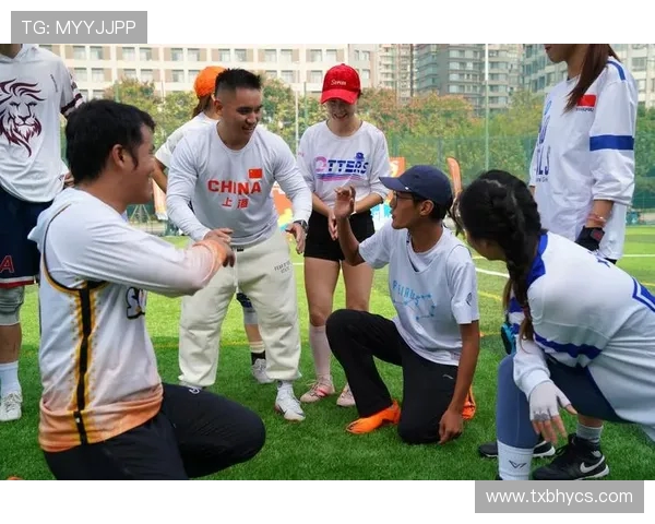 上海飞盘队在全国飞盘配合排行榜中荣获第六名的佳绩引发关注