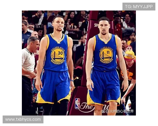 克莱汤普森：勇士队的三分射手与篮球场上的传奇故事